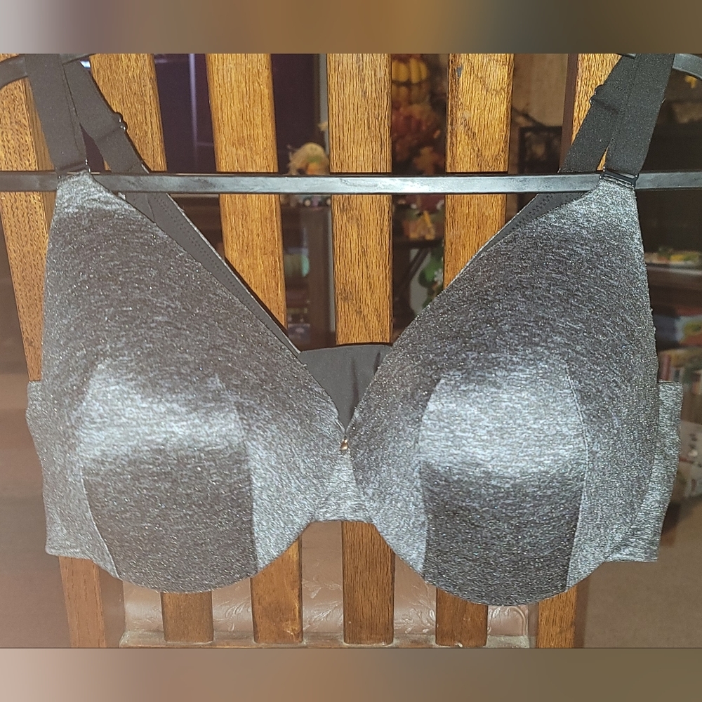 44D Back Smoother Bra
